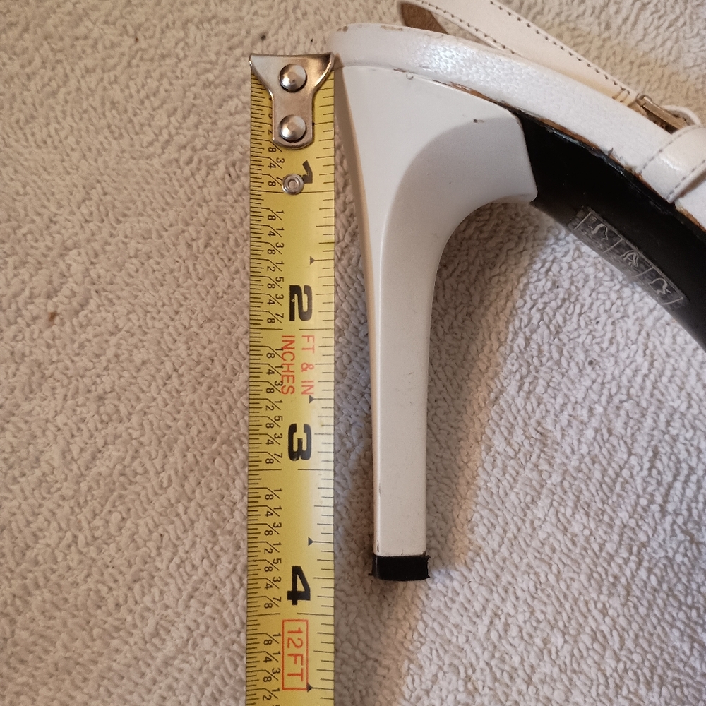 Elegant White Via Spiga Italian Italy Slingback Heels Stilettos 9 1/2 M - Picture 11 of 13